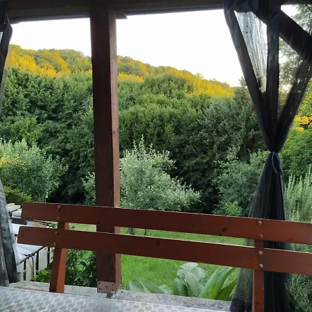 Bee Prázdninový dům Visoko